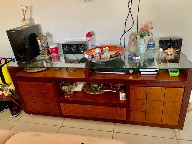 Vendas de móveis e tv