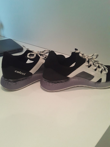 Tênis Colcci feminino tam.34 (serve 35 ou 36) - Foto 3