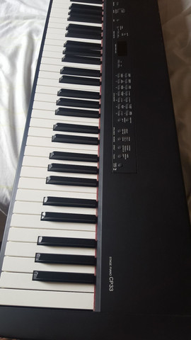 Piano digital Yamaha CP33 - Foto 4