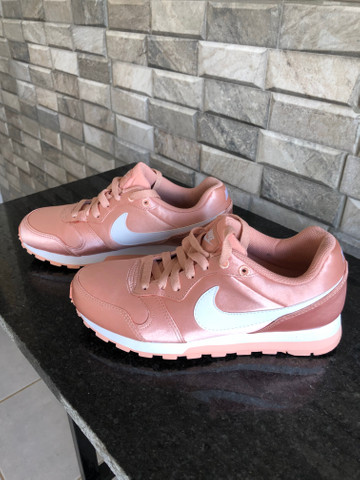 tenis nike tamanho 35