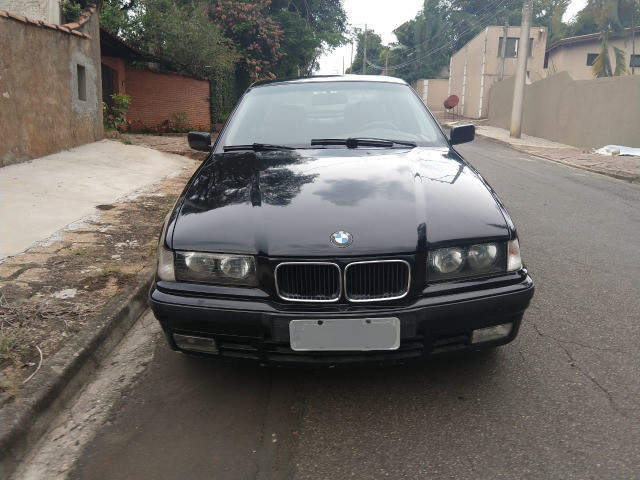 Vendo ou troco BMW 318is 1996 cambio manual teto solar doc.OK - Foto 4