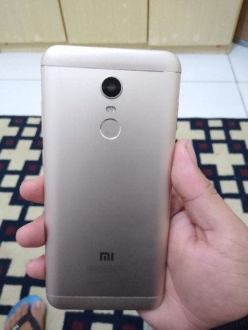Redmi 5 Plus - Foto 2