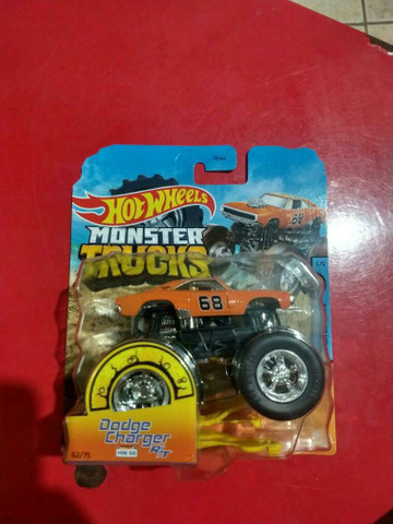 Monster Trucks Dodge charger Hot wheels