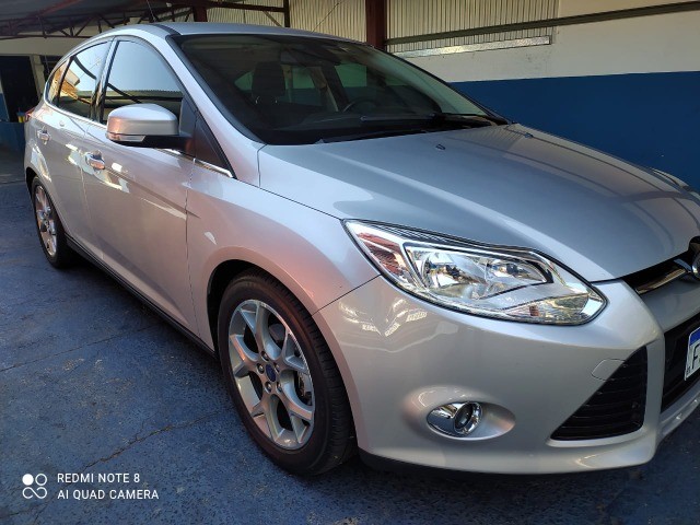 FORD FOCUS TITANIUM 2015