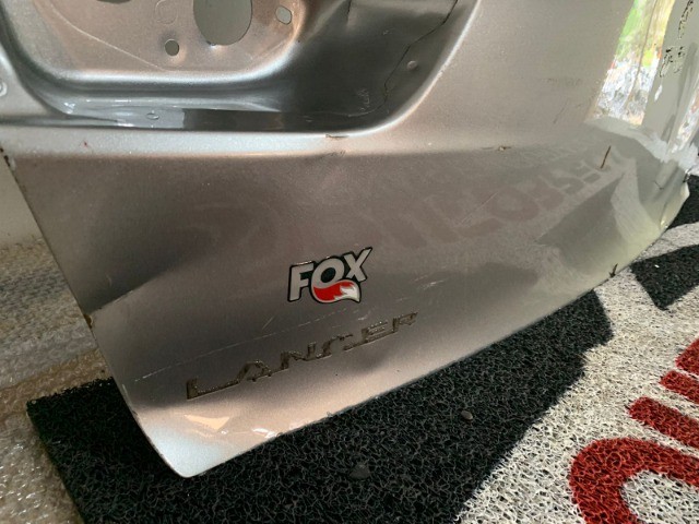 Tampa Traseira Lancer GT 2012 A 2016 c/detalhe  - Foto 3