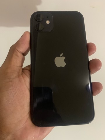 iPhone 11 de 64GB na garantia até junho só tenho carregador 