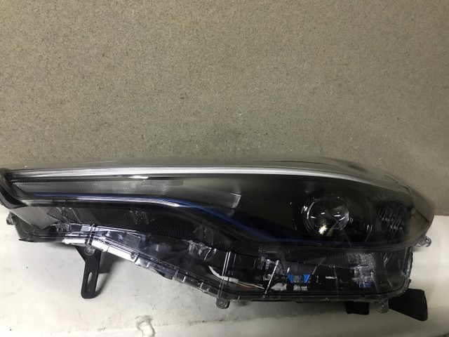 Farol Toyota Corolla Cross friso azul  - Foto 5