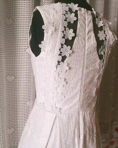 Vestido branco lindo - Foto 3