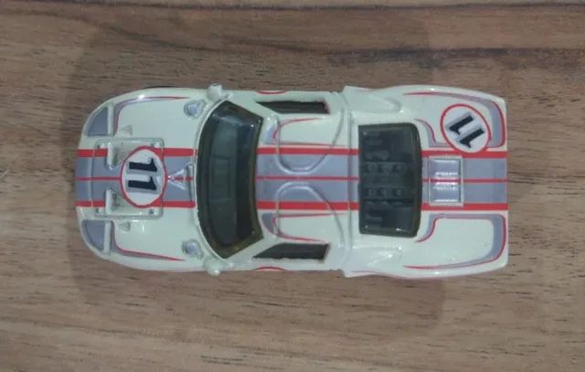 Hot Wheels Ford GT 40 - Ford Garage 2011 (Loose) - Foto 5