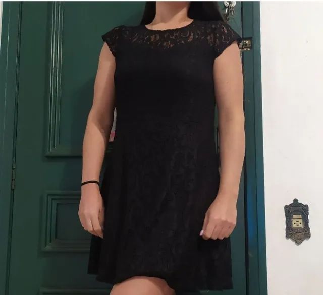 Vestido preto rendado G - Foto 2