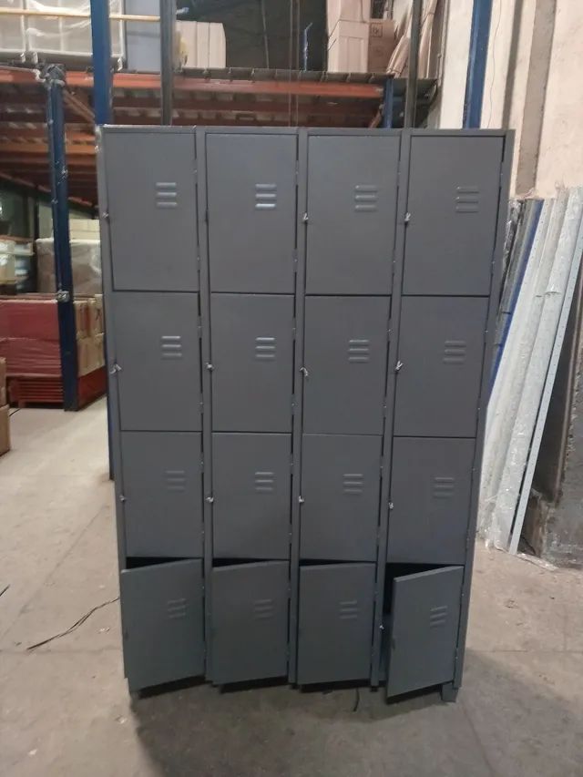 Vendo armário guarda volumes 16 portas.( Novo )Frete gratis aqui em sp  - Foto 5
