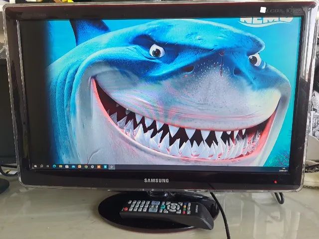 TV Monitor Samsung 24" 