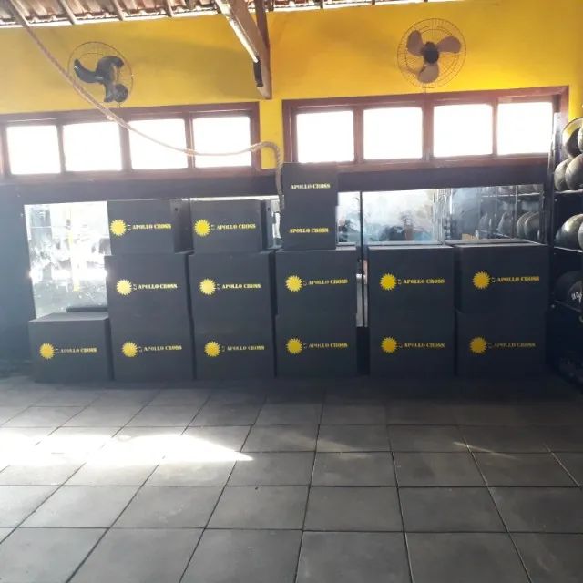 Vendo Box de Crossfit Completo - Foto 5