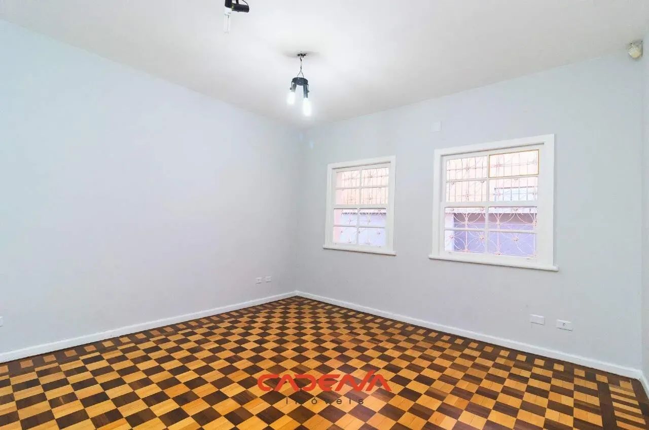 Casa comercial com 7 salas e 3 vagas para aluguel no Alto da Glória - Foto 6