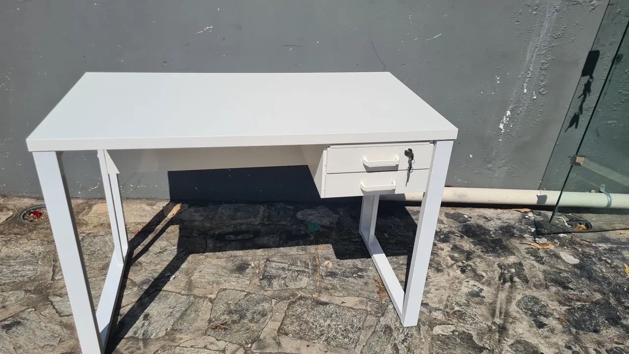 Mesa para escritório com 02 gavetas  - Foto 3