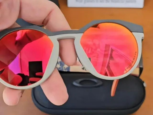 Óculos De Sol Oakley Hstn Matte Carbon/ Dark Ruby - Foto 2