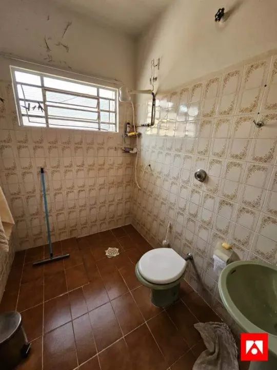 Casa ampla com edícula à venda na Vila Linópolis, em Santa Bárbara d'Oeste - Foto 5