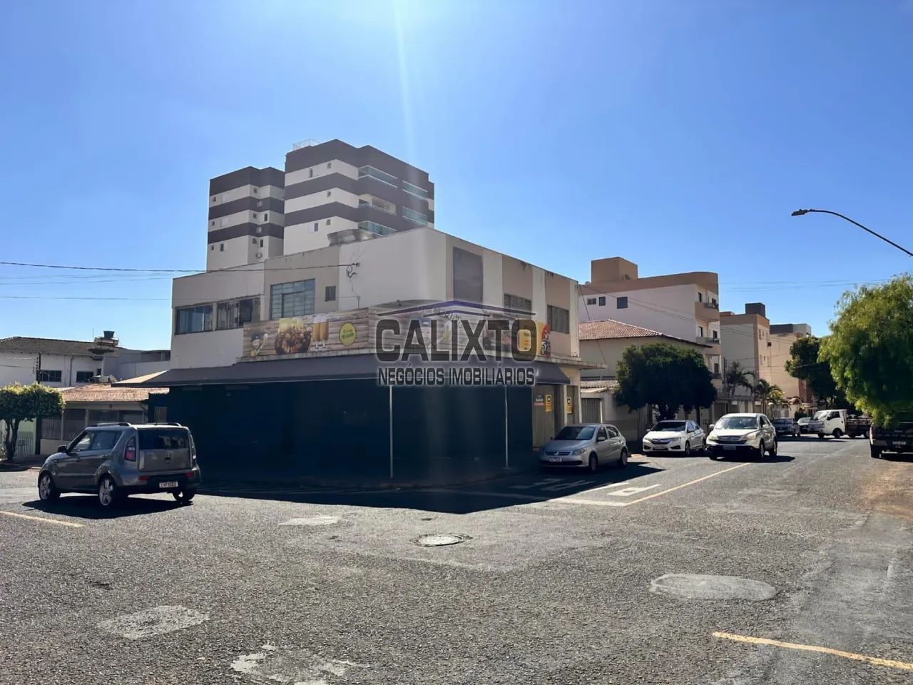 PONTO COMERCIAL BAIRRO SANTA MÔNICA