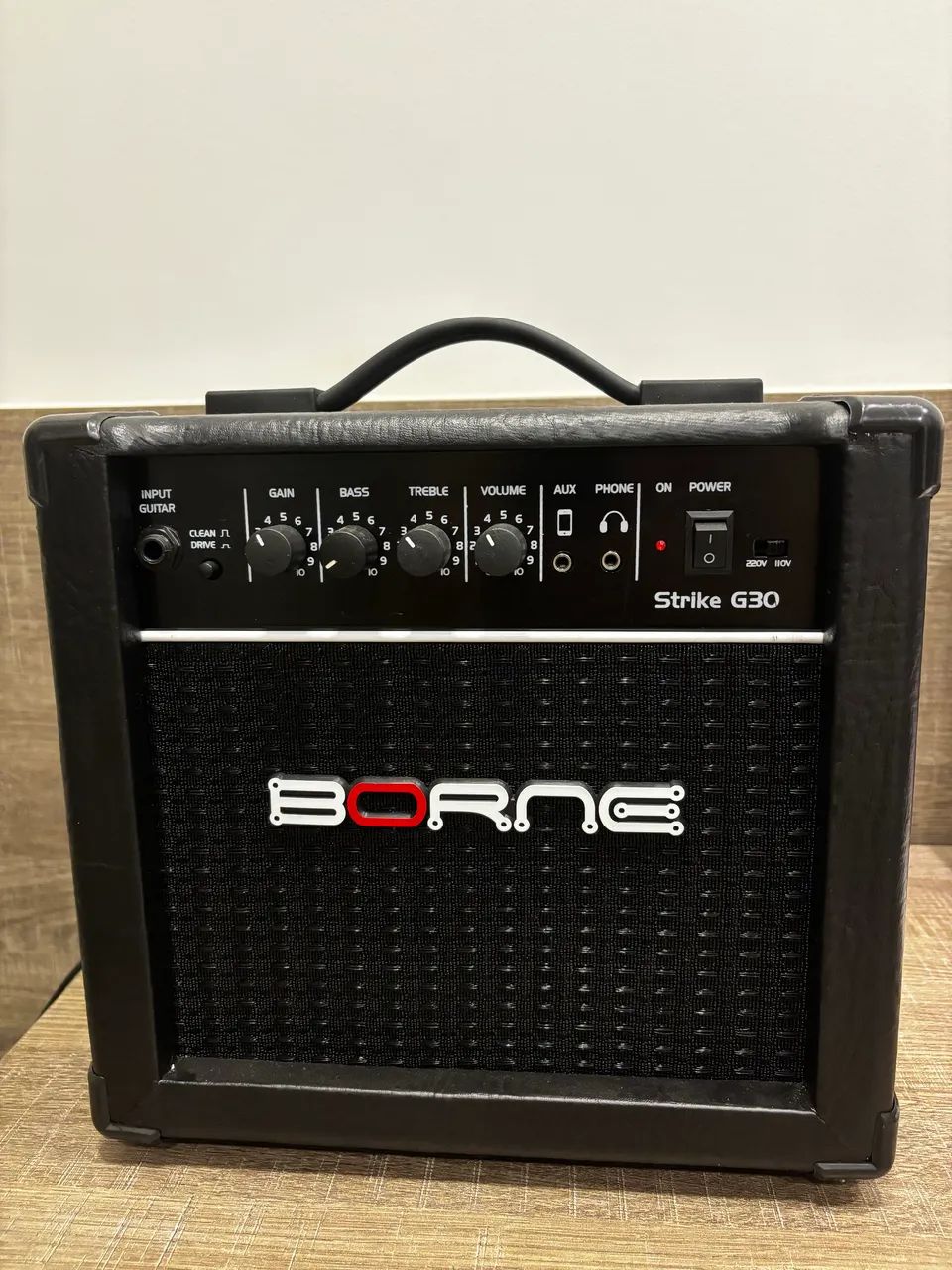 Terminal Amplifier64872220818435120