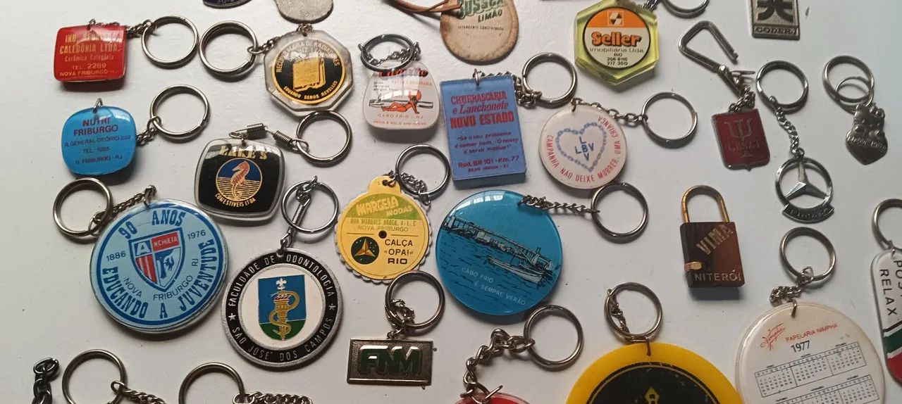 Incrível coleção de chaveiros da metade do século passado  - Foto 2