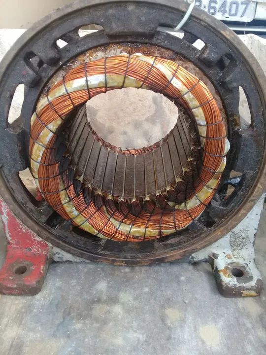 Motor Elétrico Usado,  trifásico 15cv de 3420rpm de 2polos  - Foto 3