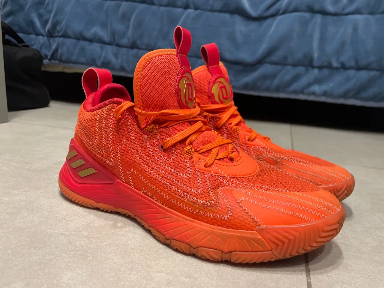 Adidas D Rose 10 - Laranja Vibrante