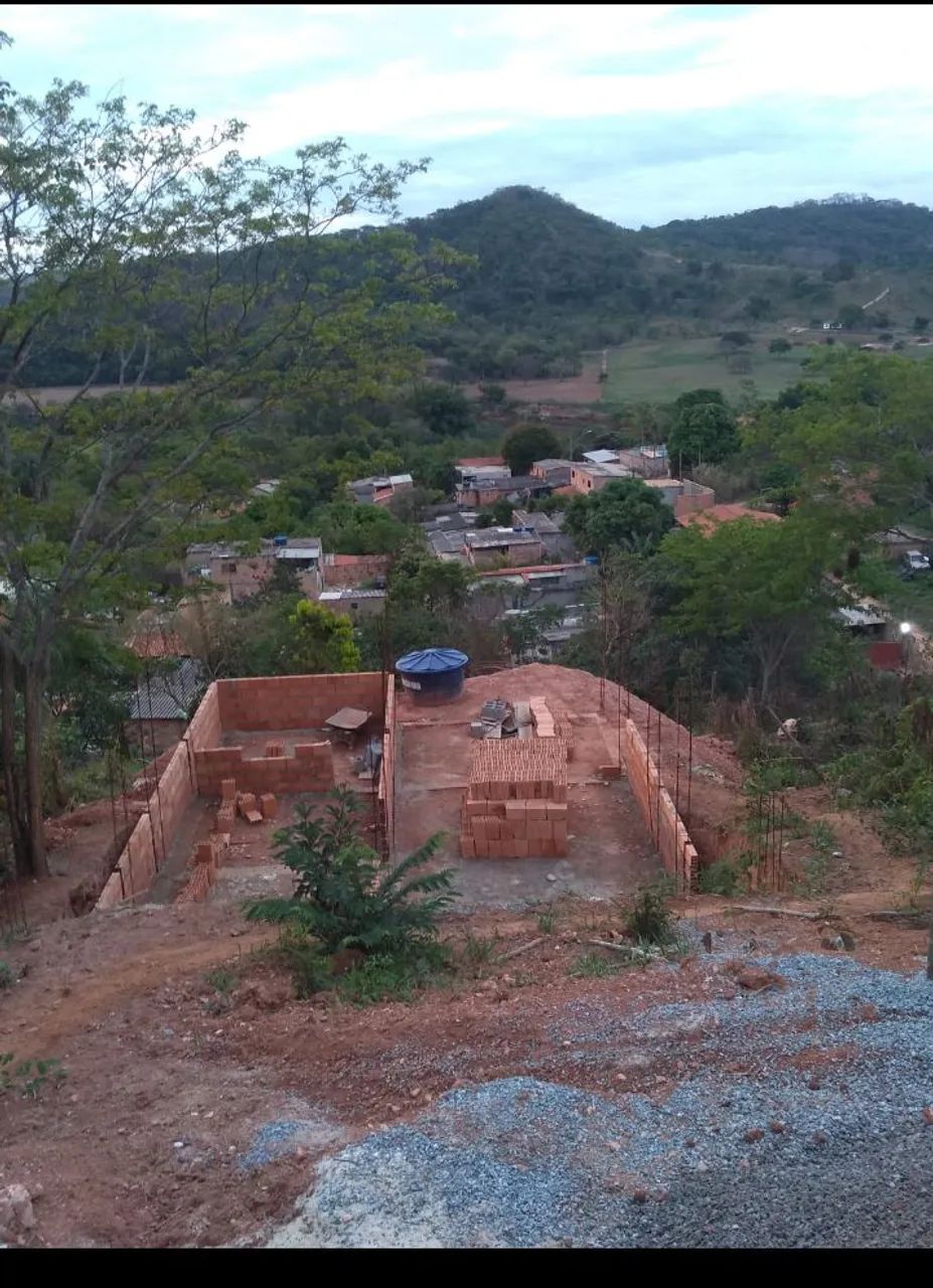 CASA A VENDA NO PONTO DE LAGE 