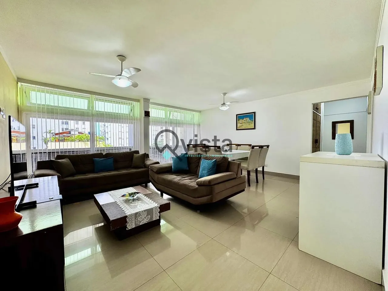 Apartamento para Locação Anual na Pitangueiras no Guarujá | QVista Inteligência Imobiliári