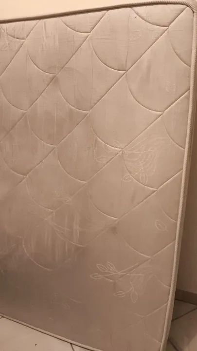 Colchão Queen Size com capa Impermeável - Foto 3