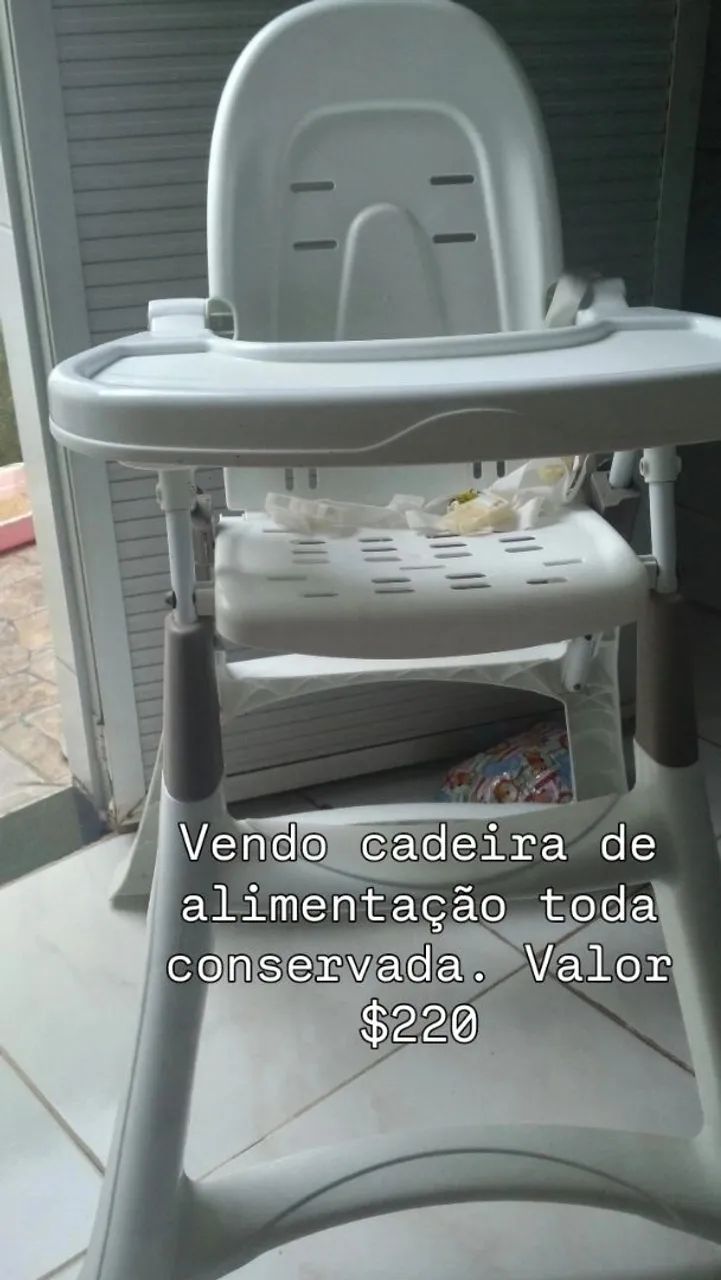 Cadeira para alimentação infantil