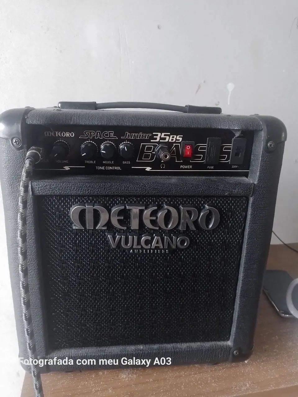 Amplificador Meteoro Vulcano Space Junior 35BS