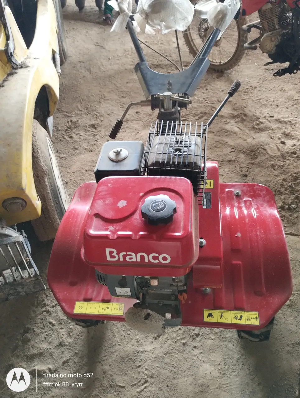Trator/Enxada Rotativa Branco