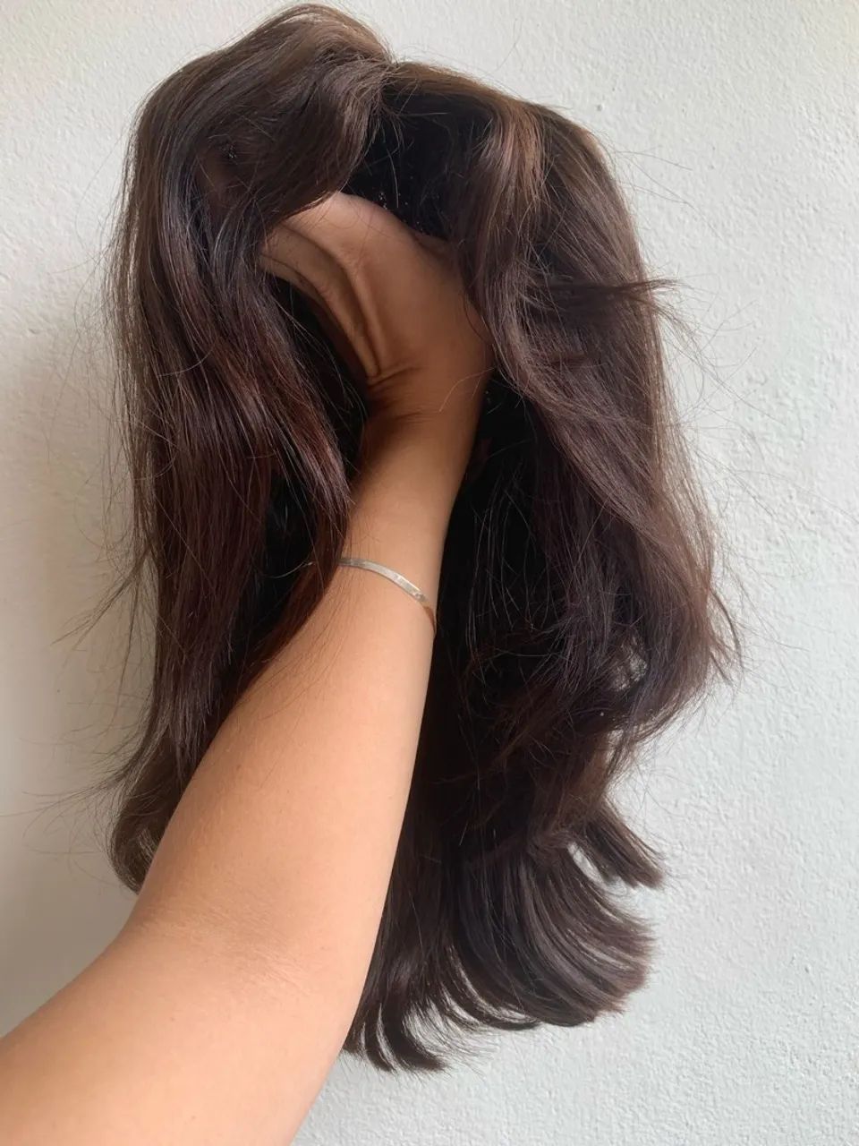 Peruca castanho escura - cabelo sintético  - Foto 5