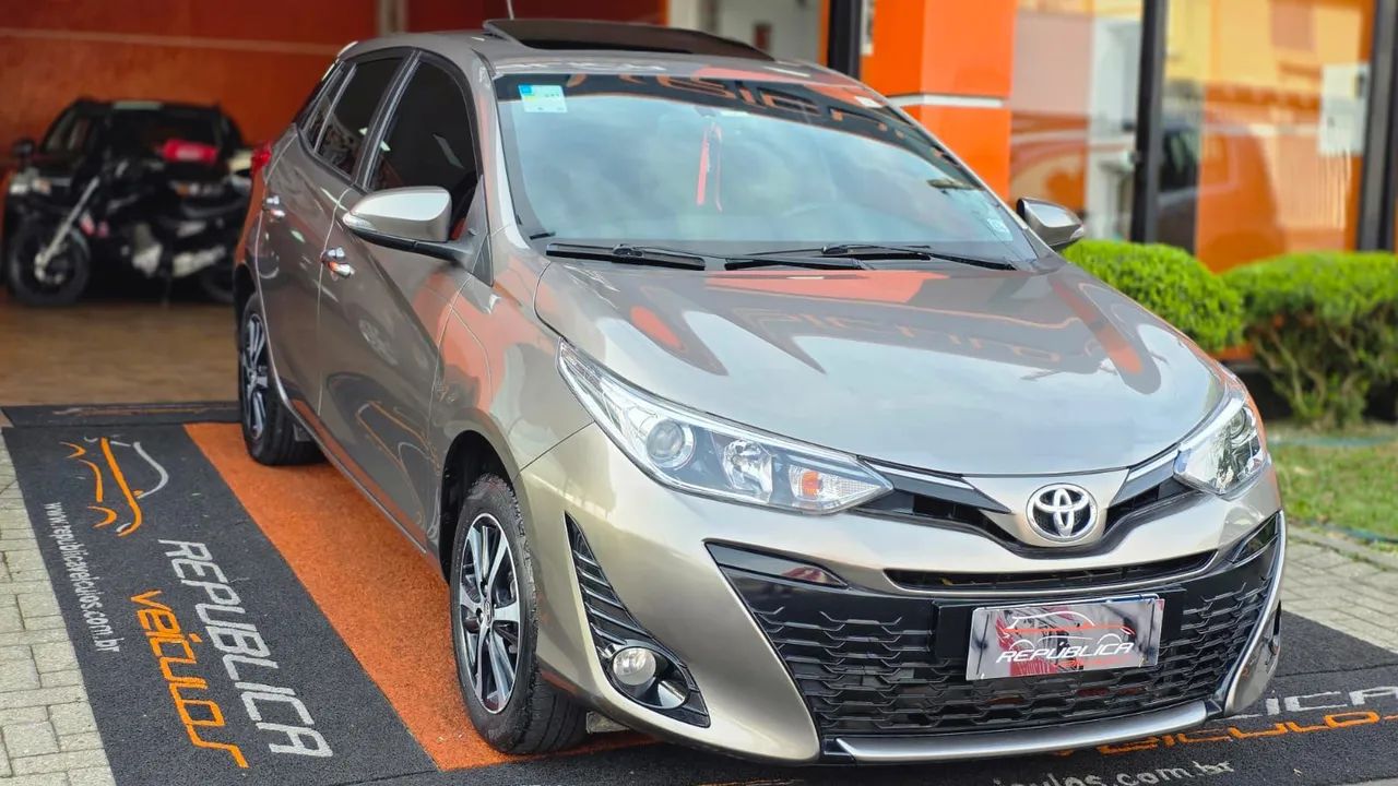 Yaris xls - Foto 2