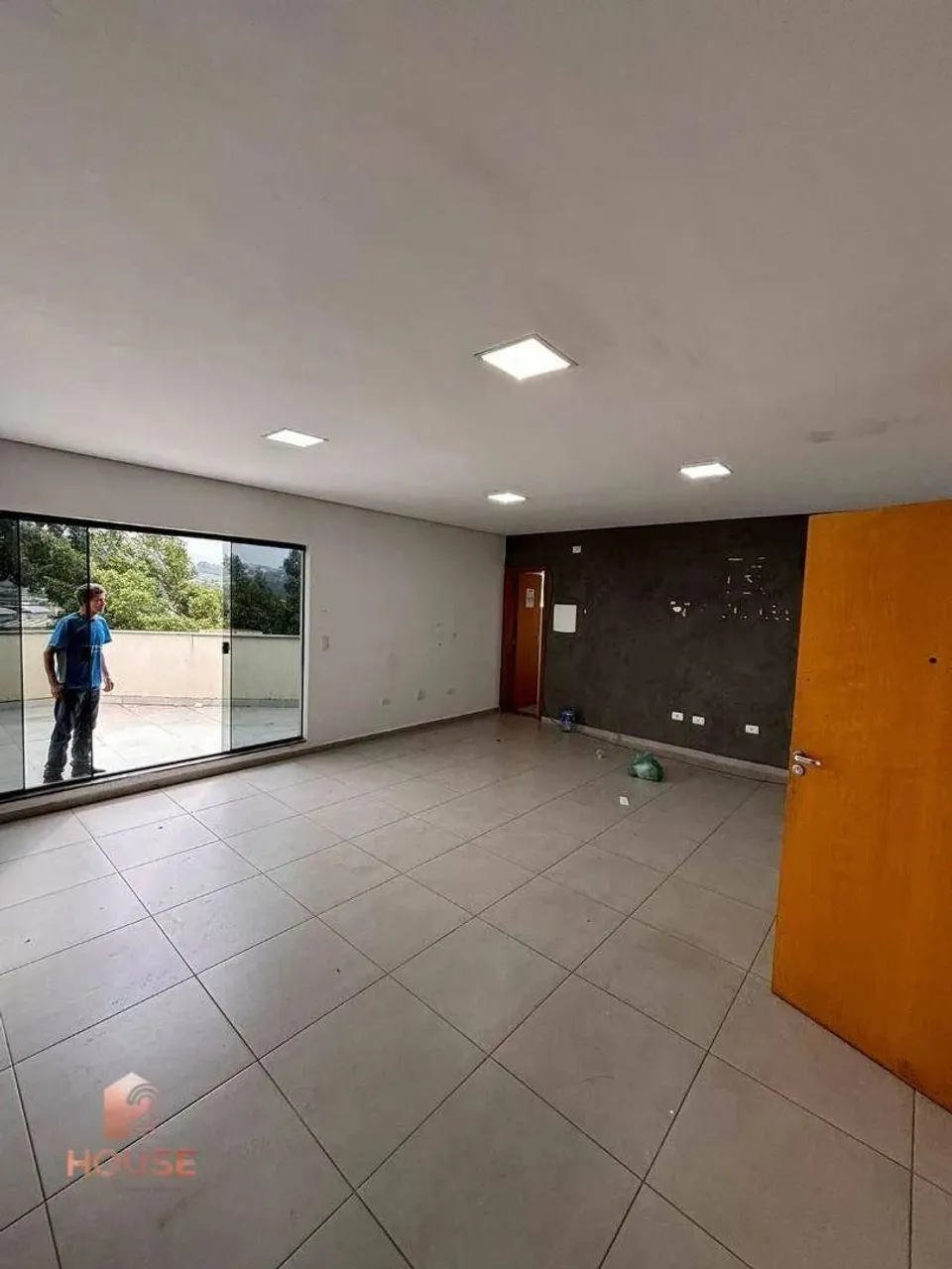 Sala para alugar, 25 m² por R$ 1.700,00/mês - Centro - Arujá/SP
