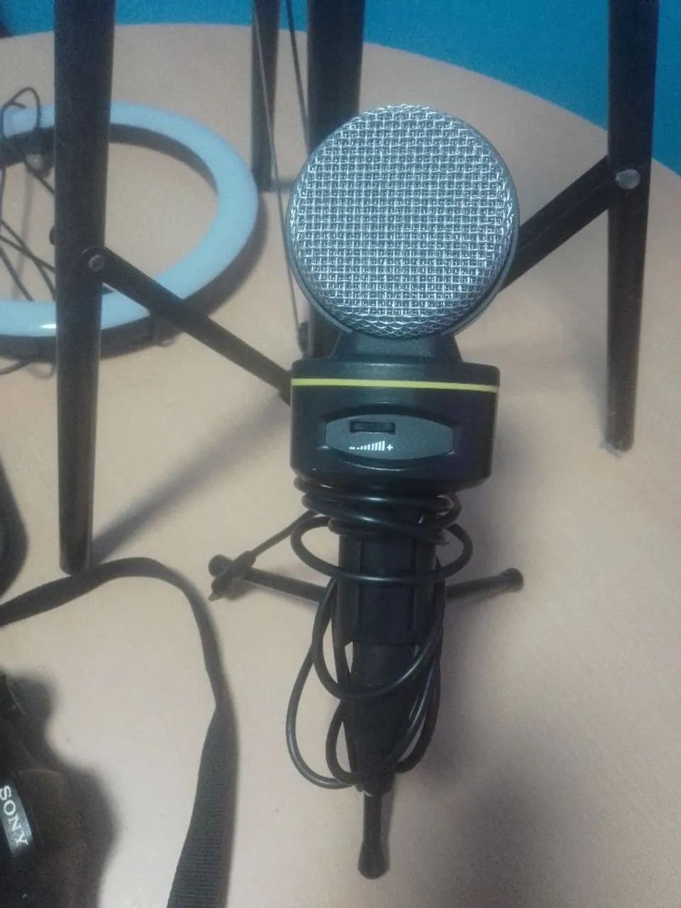 Microfone condensador para Gravação e Streaming