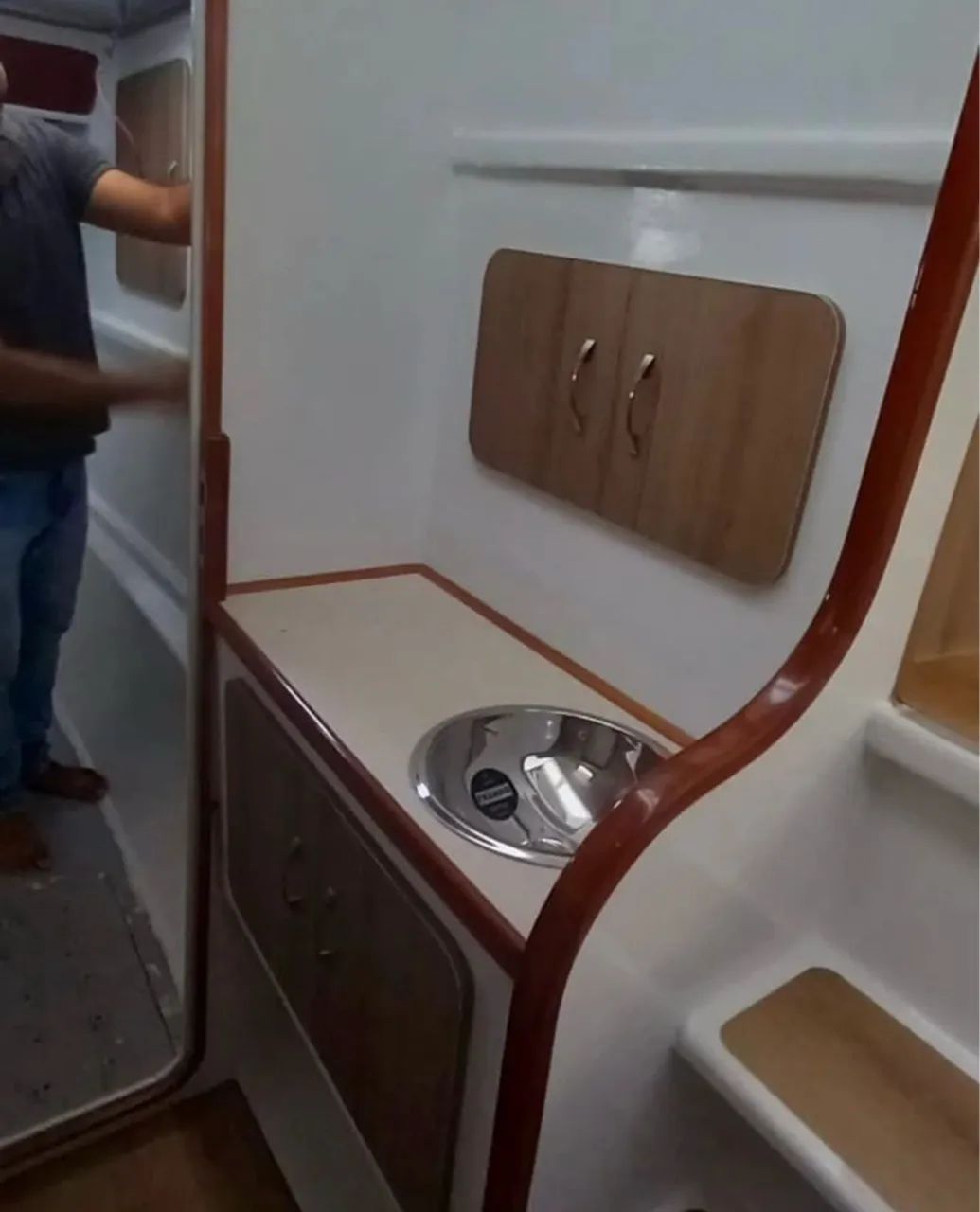 Catamaran 32 Pés 02 Volvo Penta 3 cilindros Hélices Foldings ano 2023 - Foto 9