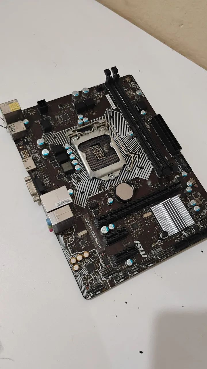 Placa-Mãe MSI H110M *Com Defeito*
