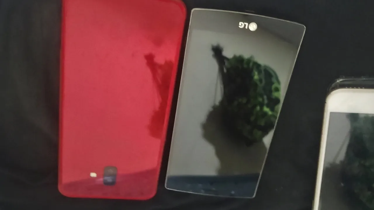 Celulares com defeitos