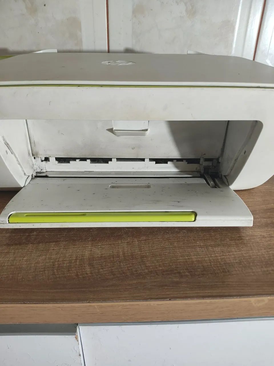 Impressora HP Deskjet Ink Advantage 2136 - Foto 2