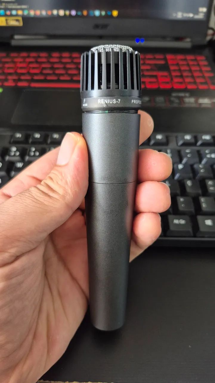 1 Microfone Dinâmico Renius-7 XIr Cinza-escuro