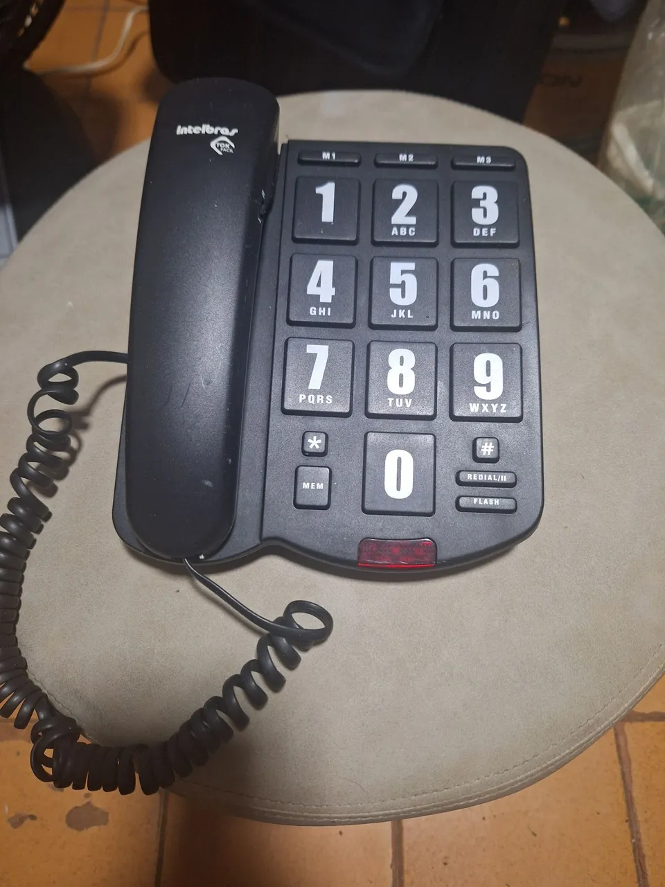 Aparelho telefônico