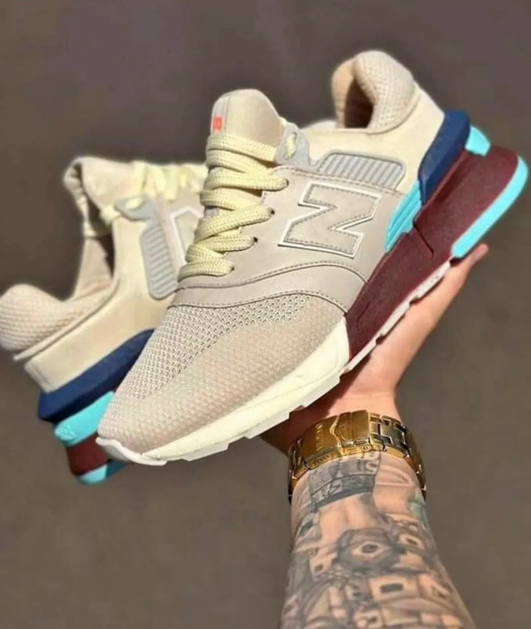 Tênis New Balance 997H - Bege