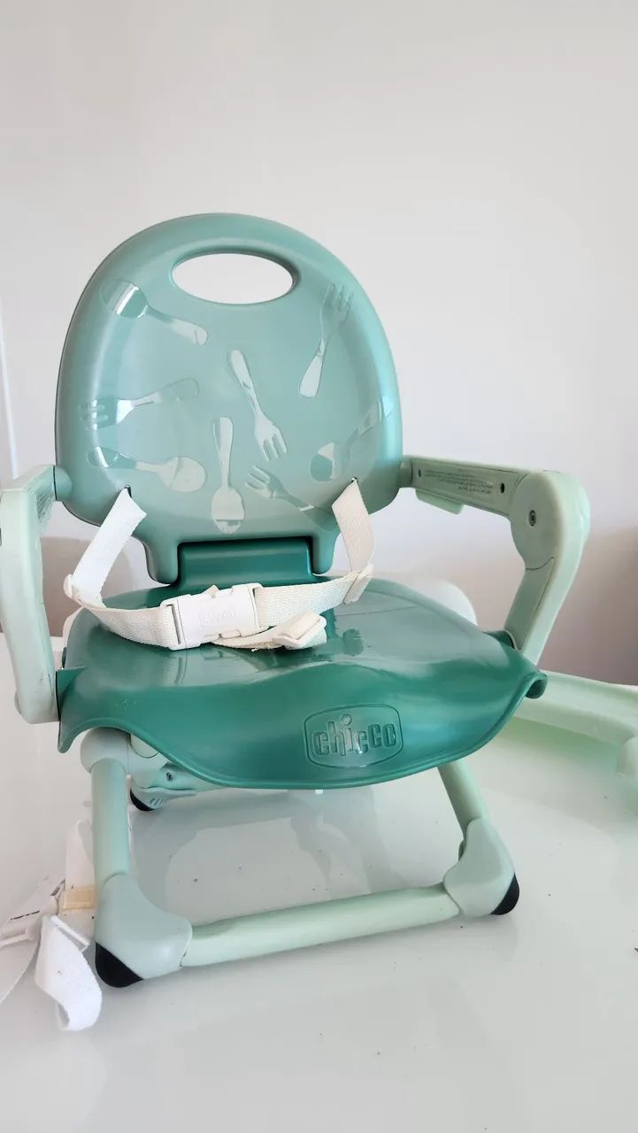 Cadeirinha de Alimentação Chicco - Dobrável e Portátil - Foto 2
