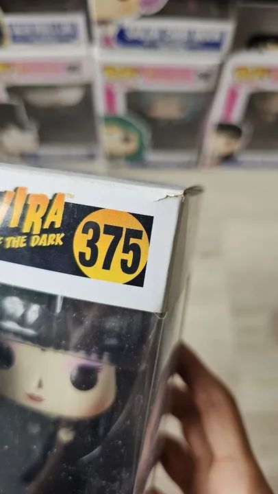 Funko Pop Elvira #375 - Foto 2