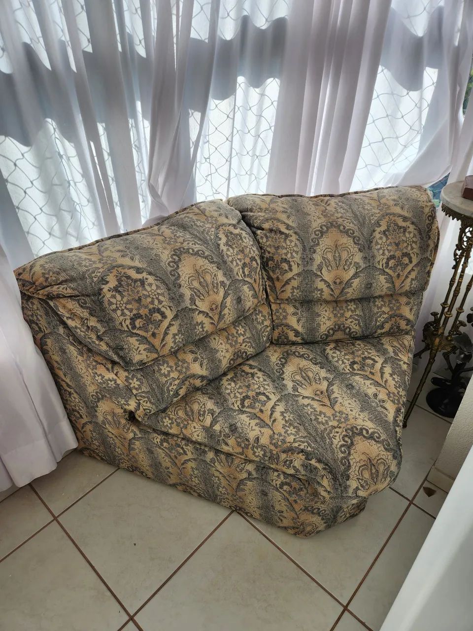 Corner Armchair Donation!!65704308209409123