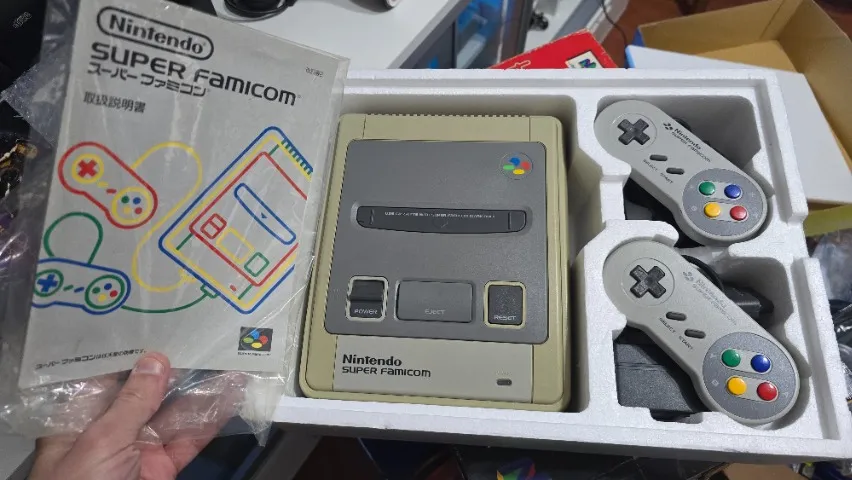 Super Famicom CIB: caixa, isopor IMPECÁVEL, manual, dois controles, [LEIA O ANUNCIO]