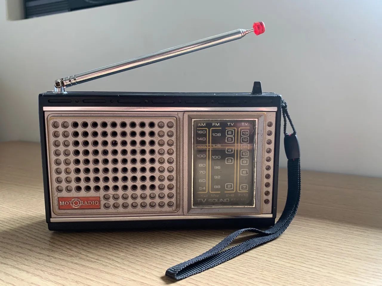 Rádio Motoradio RTV-M41 com FM estendido (Revisado)