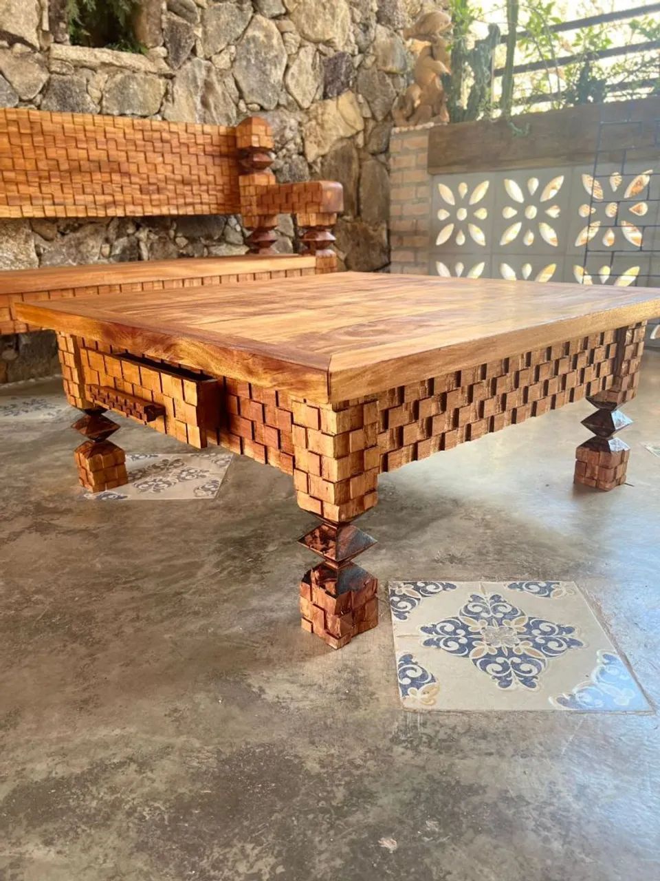 Móveis exclusivos em mogno africano entalhados - Foto 3