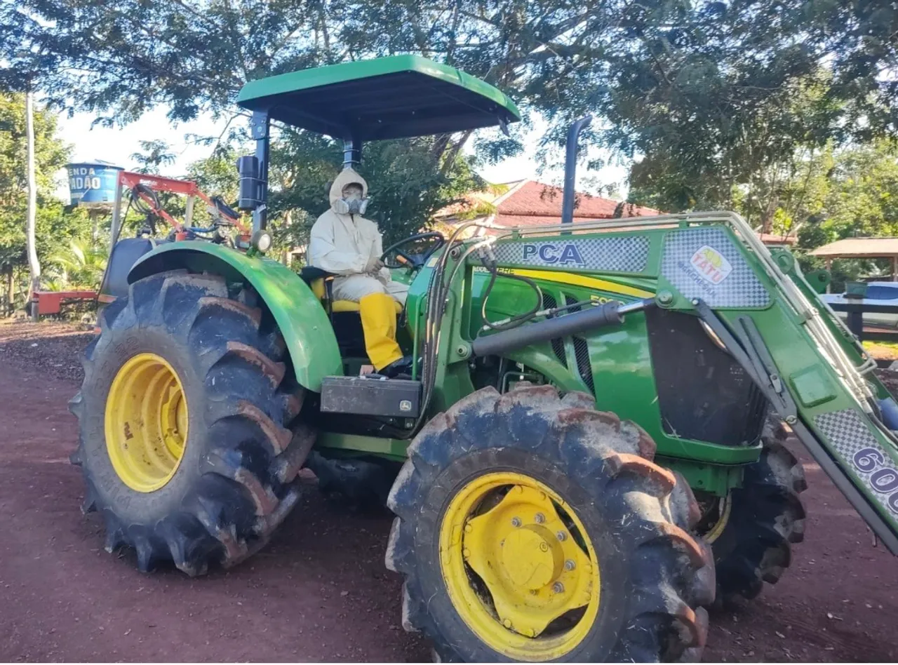 Trator John Deere 5090E Mod 2024